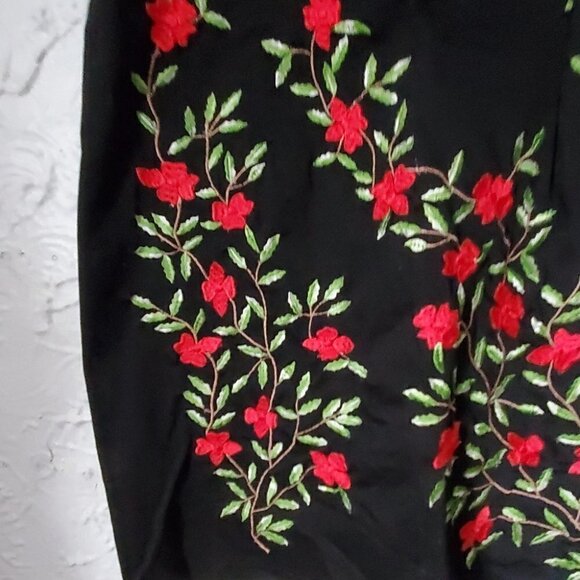 Guess black strapless dress with red flowers - Picture 3 of 6